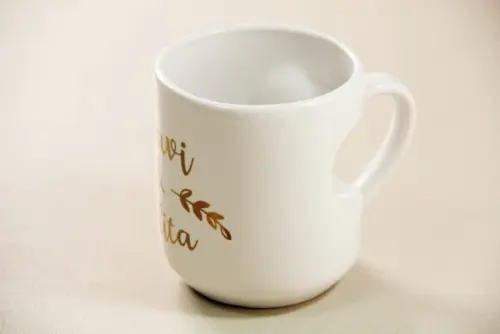 Caneca com Alça de Coração