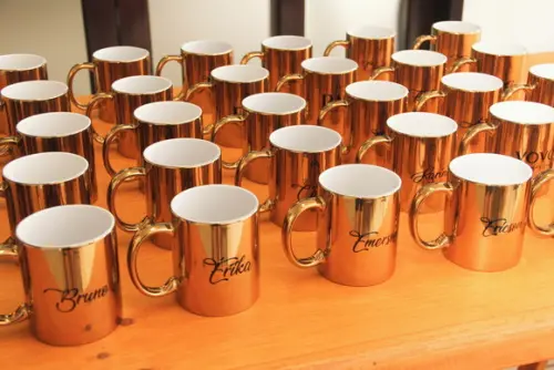 Caneca dourada