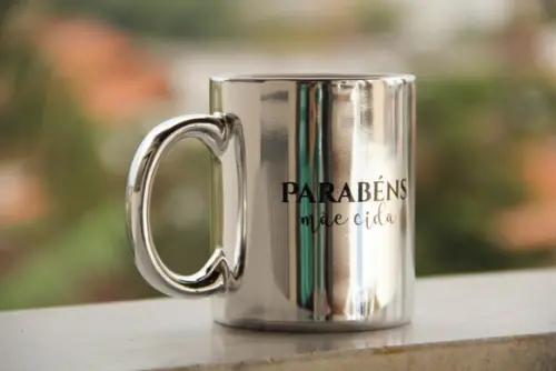 Caneca metalizada
