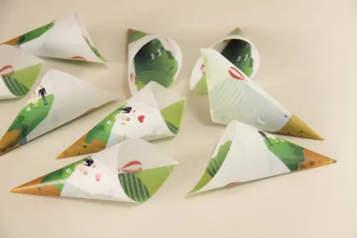 Cone para pétalas