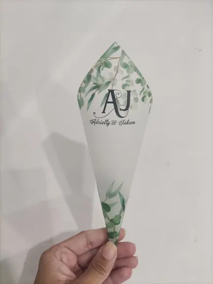 Cone para Pétalas