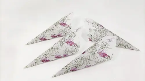 Cone para Pétalas