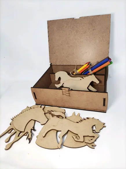Diverbox Cavalos - Caixa para Pintar