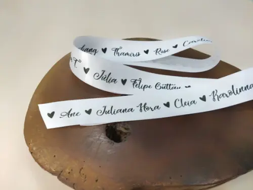 Fita Nomes para a Barra do Vestido de Noiva