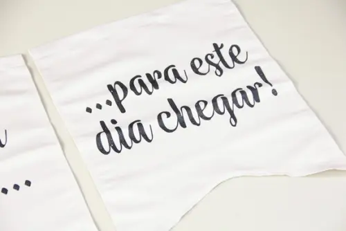 Placas para Cadeira dos Noivos em Tecido