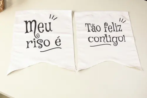 Placas para Cadeira dos Noivos em Tecido