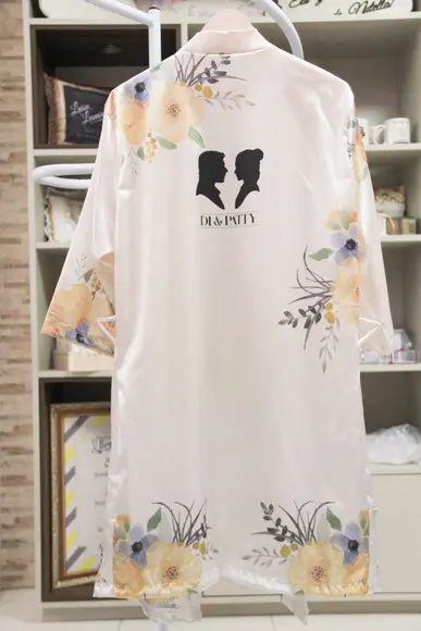 Robe com brasão