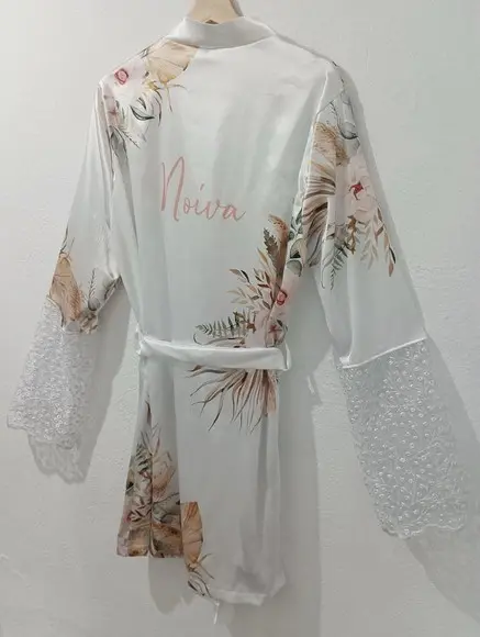 Robe Floral Estampado com Renda