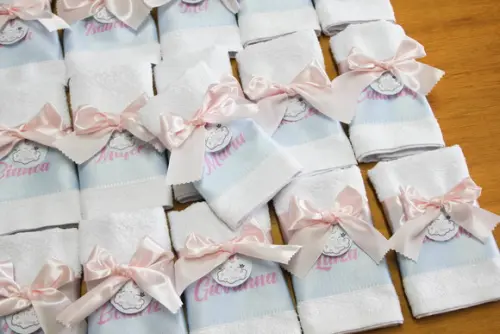 Toalha lembrancinha de aniversário