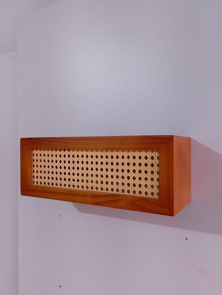 Prateleira Porta Decorações em Pinus com Palha Indiana