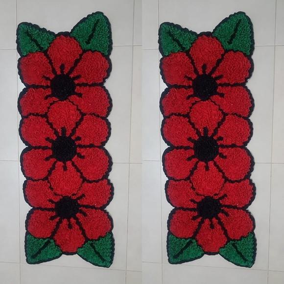 2 Passadeiras de Quarto Flor em Frufru 1m20cm Antiderrapante