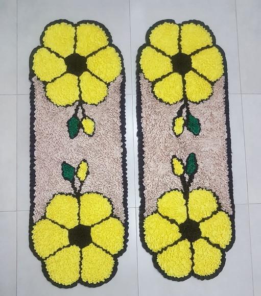 2 Passadeiras Flor Amarela Frufru 1m20cm Antiderrapante
