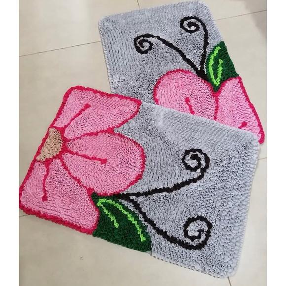 2 Tapetes Frufru Flor Rosa Antiderrapante