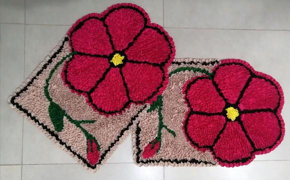 2 Tapetes Frufru Flor Rosa Antiderrapante