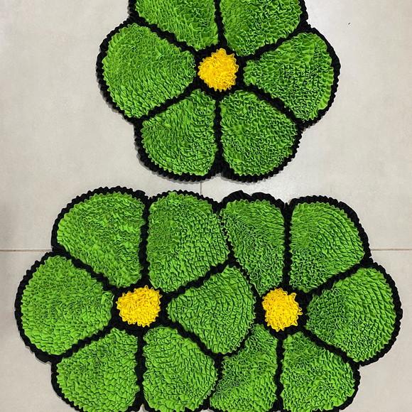 2 Tapetes Frufru Flor Verde Antiderrapante