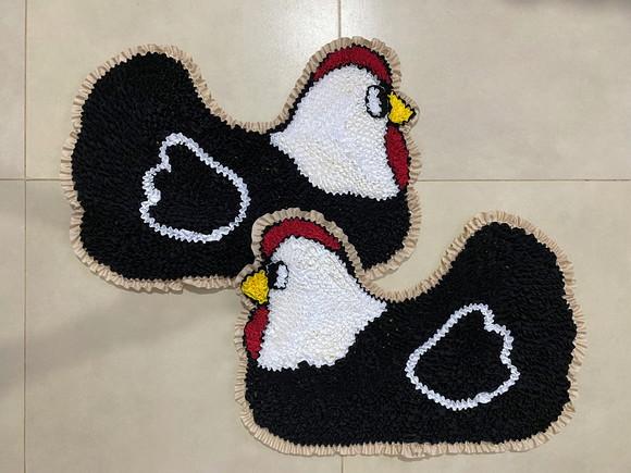 2 Tapetes Frufru Galinhas Antiderrapante