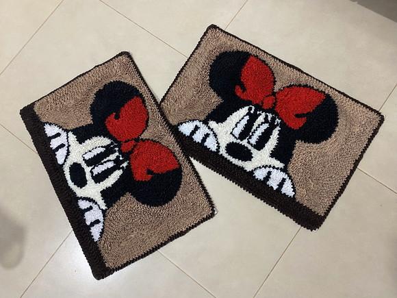 2 Tapetes Frufru Minnie Antiderrapante