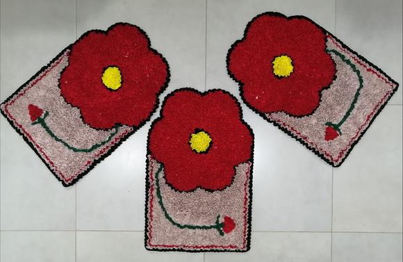 3 Tapetes Frufru Flor Vermelha Antiderrapante