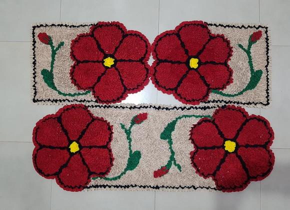 Jogo Cozinha Flor Vermelha em Frufru Antiderrapante