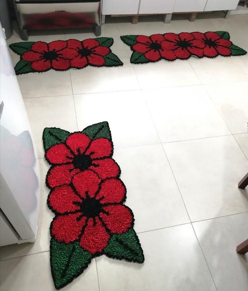 Jogo de Cozinha Flor Vermelha Frufru Antiderrapante