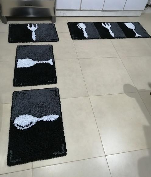 Jogo de Cozinha Talheres em Frufru Antiderrapante