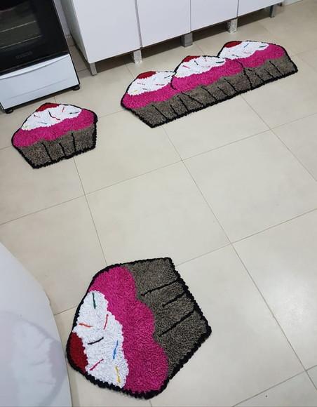 Jogo de Tapetes Frufru Cupcake Antiderrapante