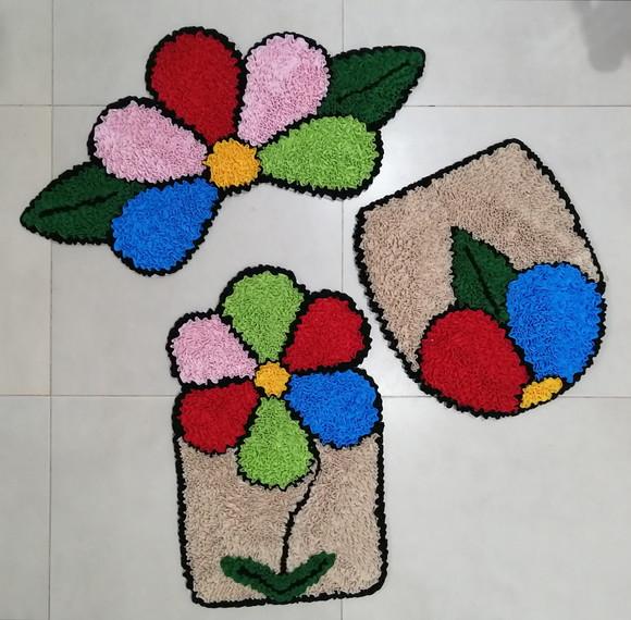 Jogo de Tapetes Frufru Flor Colorida Antiderrapante