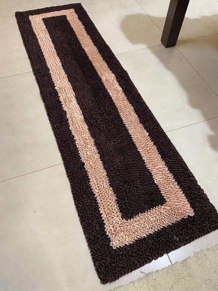Passadeira Frufru Bege e Marrom 1m50cm x 40cm Antiderrapante