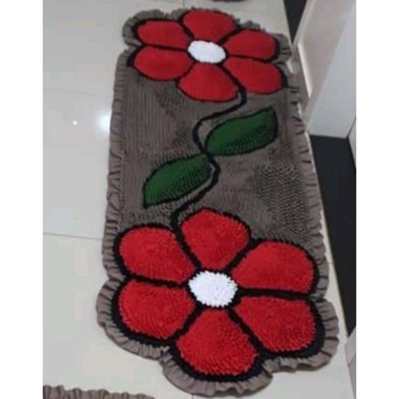 Passadeira Frufru Flor Vermelha 1m20cm Antiderrapante