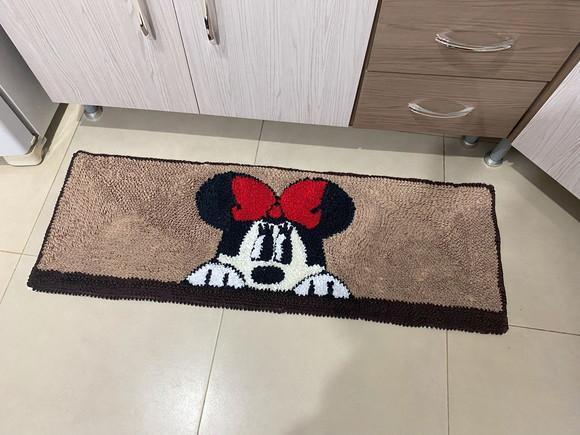 Passadeira Frufru Minnie 1m20cm Antiderrapante