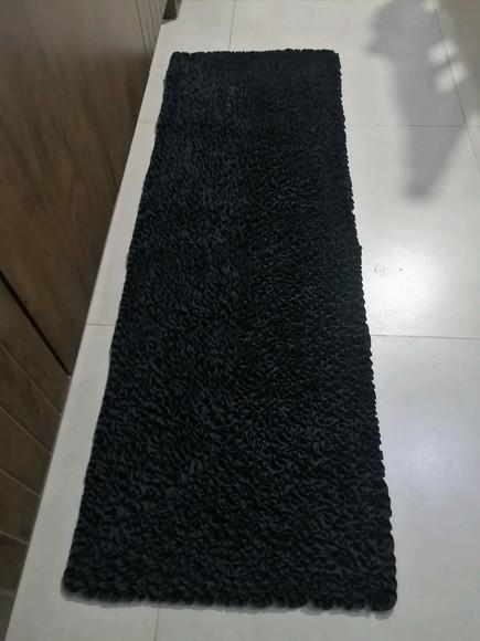 Passadeira Frufru Preta 1m20cm x 40cm Antiderrapante