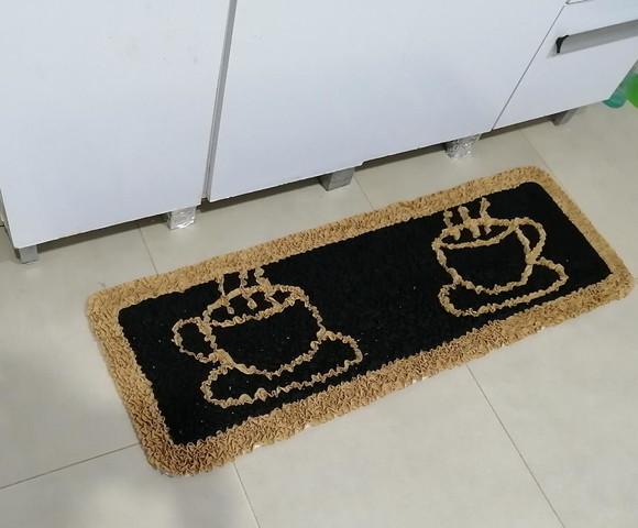 Passadeira Frufru Xícara 1m20cm x 40cm Antiderrapante