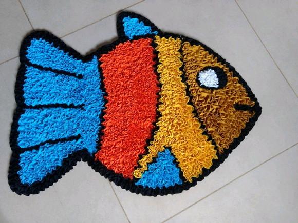 Tapete de Peixe em Frufru com Antiderrapante