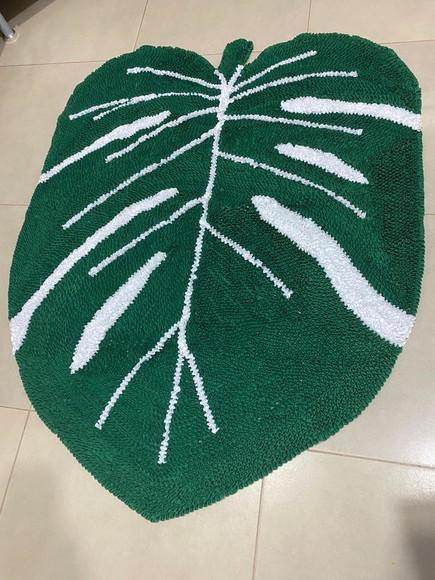Tapete Frufru 1m30cm x 1m Antiderrapante