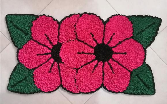 Tapete Frufru Flor Rosa Antiderrapante