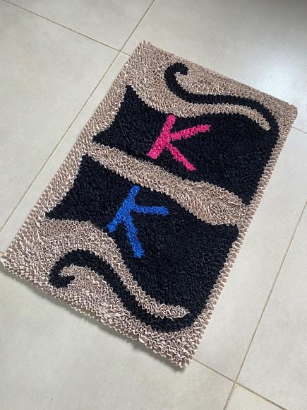 Tapete Frufru Gatos 60cm x 40cm Antiderrapante
