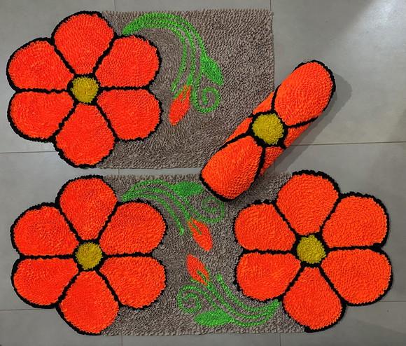Tapetes Flor Laranja Pass. 1m30cm x 55cm e Peqs 90cmx55cm
