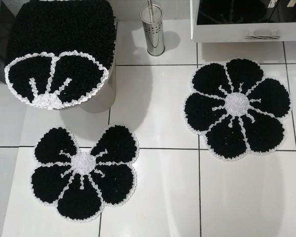 Tapetes Frufru Banheiro Flor Preta Antiderrapante