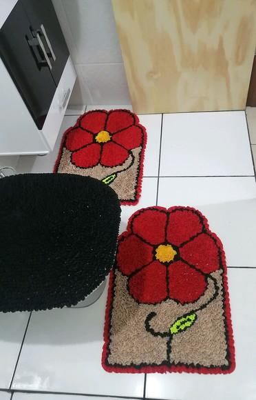 Tapetes Frufru Banheiro Flor Vermelha Antiderrapante