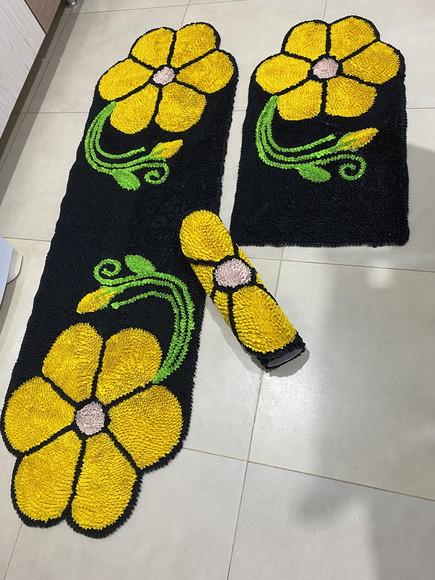 Tapetes Frufru Flor Amarela Antiderrapante