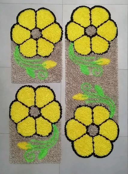 Tapetes Frufru Flor Amarela Antiderrapante