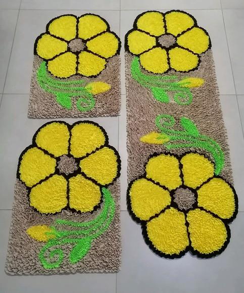 Tapetes Frufru Flor Amarela Antiderrapante