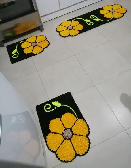 Tapetes Frufru Flor Amarela Antiderrapante