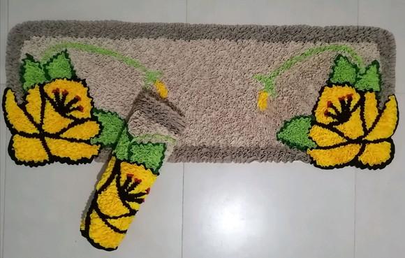 Tapetes Frufru Flor Amarela Antiderrapante
