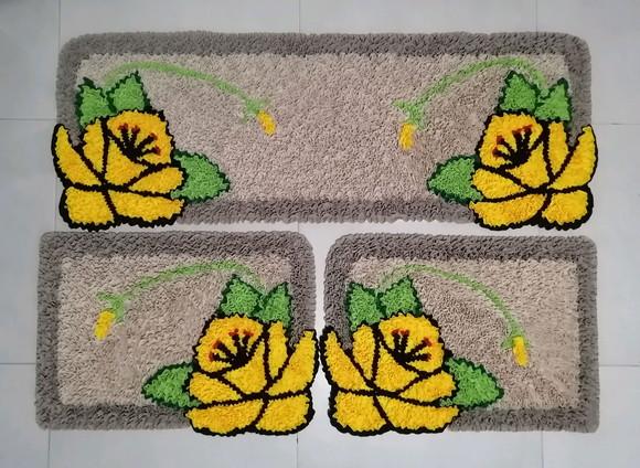 Tapetes Frufru Flor Amarela Antiderrapante