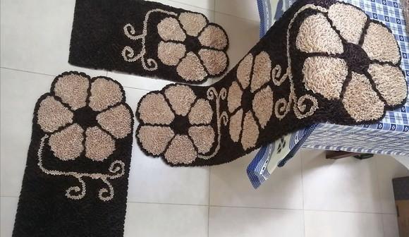 Tapetes Frufru Flor Bege 1m50cm Pequenos 80cm Antiderrapante