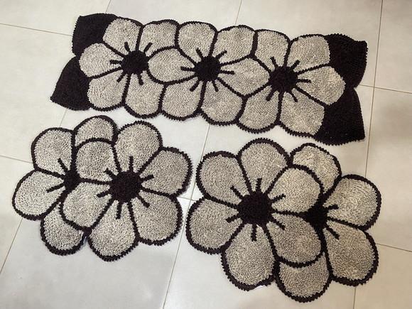 Tapetes Frufru Flor Bege Antiderrapante