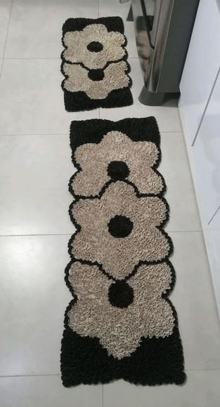 Tapetes Frufru Flor Bege Antiderrapante