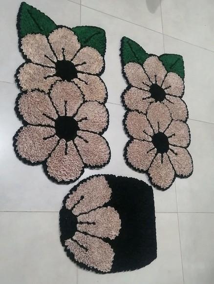 Tapetes Frufru Flor Bege Antiderrapante