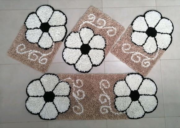 Tapetes Frufru Flor Creme Antiderrapante